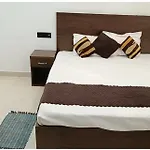 Hotel Aparna Grand Near Ram Janam Bhoomi And Temple - Fully Air Conditioned - Free Wifi Available - Best Budget Hotel In Ayodhya