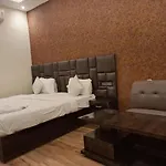 Hotel Madhuram Ayodhya