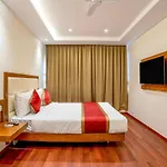 Hotel Silverkey International