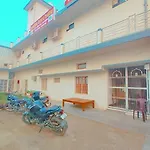 Fabhotel Jayaditya Palace