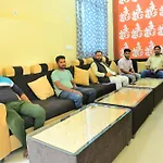 Pandit Ji Palace And Restaurant