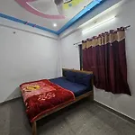 Advik Guest House