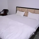Shri Narayanam Guest House And Home Stay