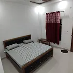 Ldm Yatri Niwas