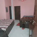 Awadh Dham Guest House