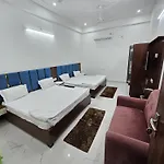 Kharari Guesthouse
