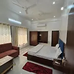 Kharari Guesthouse