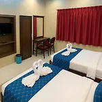 Hotel Rajnandani Palace Ayodhya By Iq Hotels - A Regal Stay Just Steps From Ram Mandir