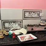 Kusum Home Stay Near Ram Mandir Gate 200 -300 Meter , Near Hanuman Gari Mandir, Jain Mandir , Railway Station Goverment Hosiptal , Launch , Breakfast Available, Free Pick Up Ayodhya Dham Railway Station , Airport Pickup ,Ayodhya Cant Pickup