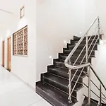 Oyo 26781 Hotel Raghupati
