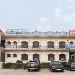 Oyo 29858 Hotel Arvind Palace