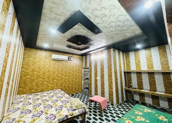 Amarnath Guest House