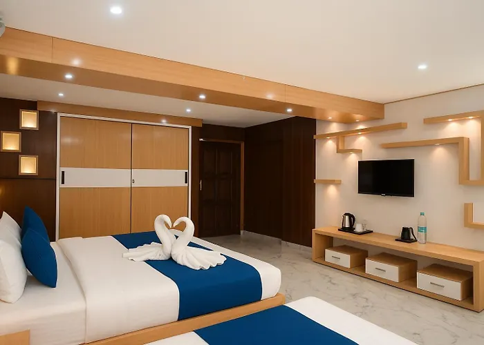 Hotel Rajnandani Palace Ayodhya By Iq Hotels - A Regal Stay Just Steps From Ram Mandir