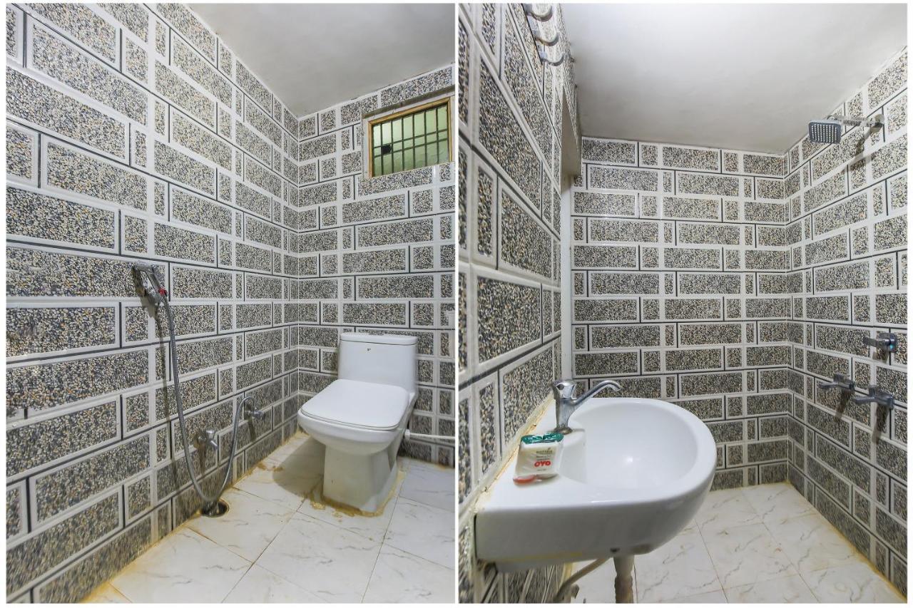 Oyo 37103 Maa Vaishno Hotel