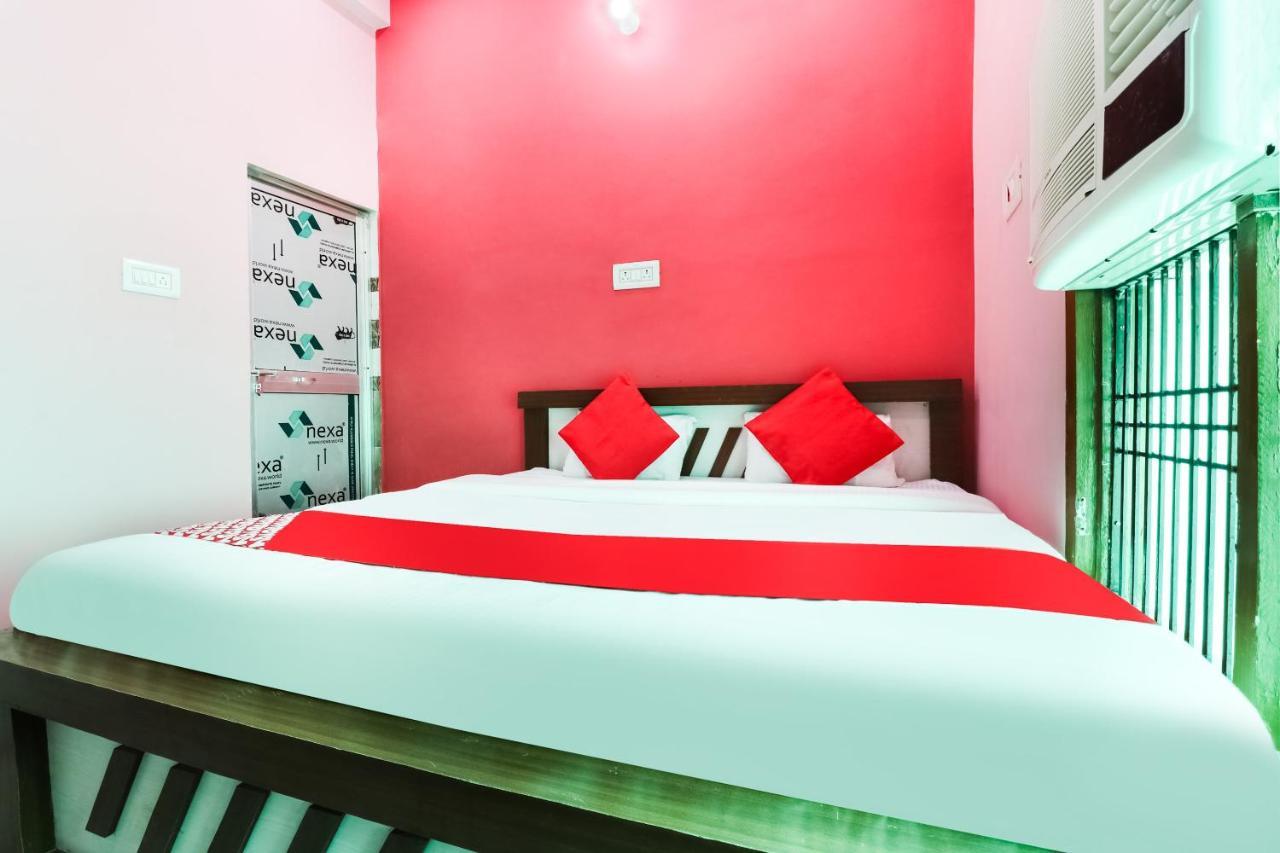 Hotel Oyo 41419 Balaji Palace 3*