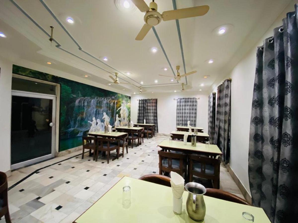 Hotel Shri Ram
