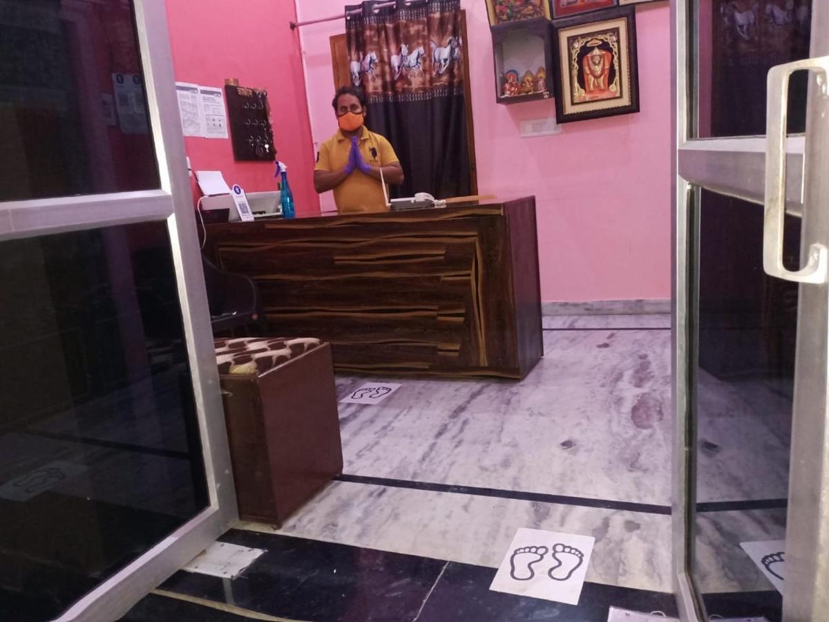 Oyo 41419 Balaji Palace 3* Ayodhya