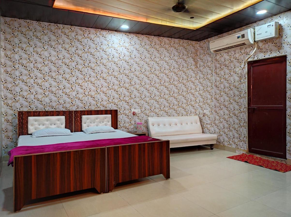 Ld Guest House, Hotel
