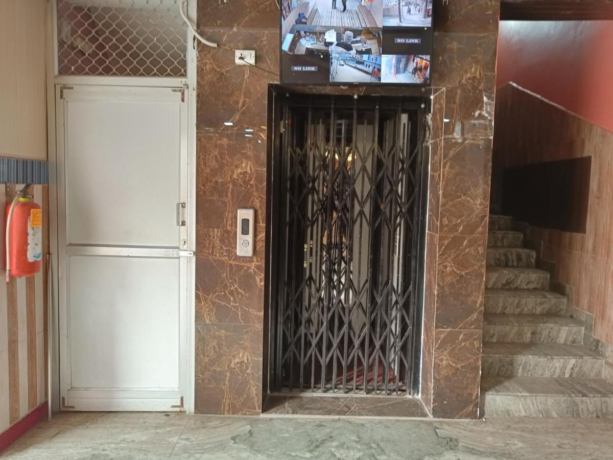 Ram Mahal Vaidehi Bhawan Hotel Ayodhya