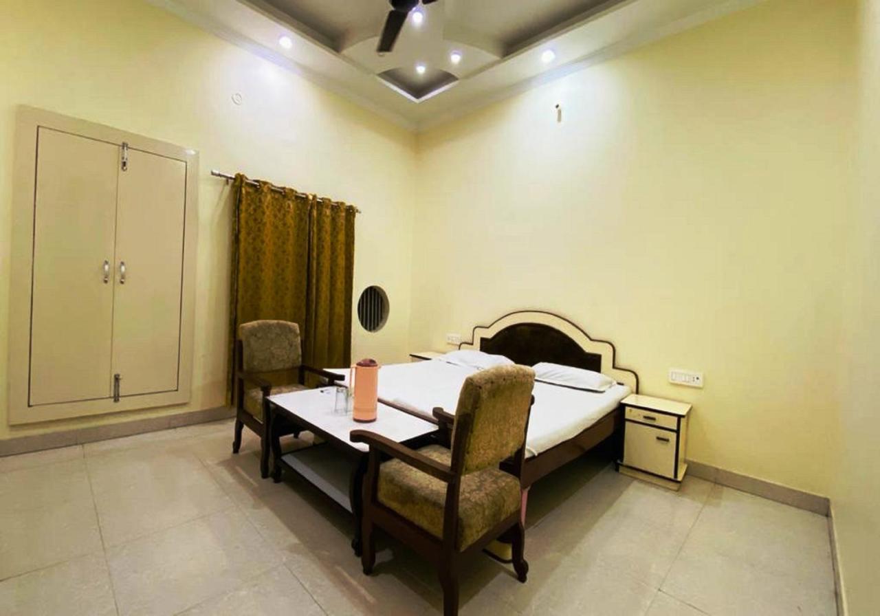 Hotel Shri Ram 3*