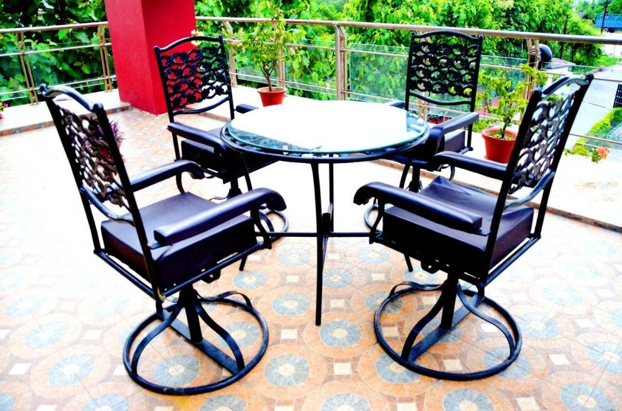 Hotel Taraji Ayodhya