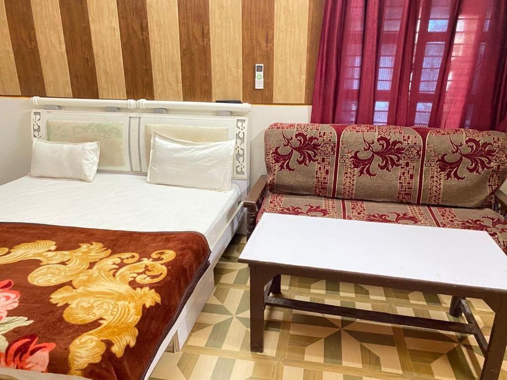Jyotish Bhawan * Ayodhya