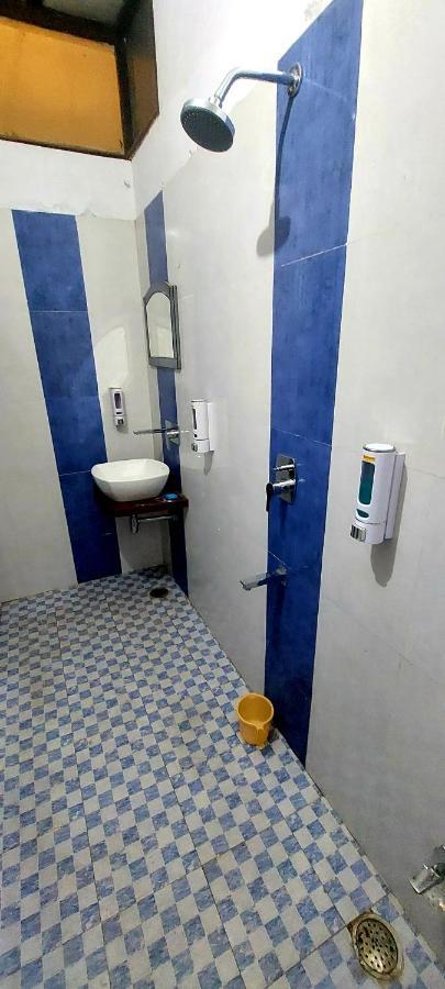 Ap Palace Hotel,