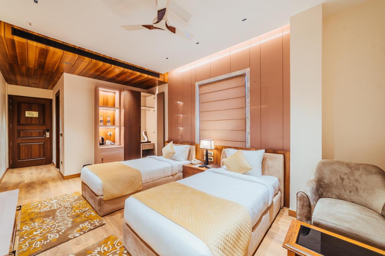 The Ramayana Hotel, 4*