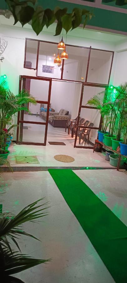 Hotel Shree Gorakhnath Ayodhya