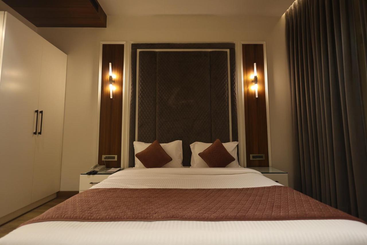 Hotel The Ramayana Hotel, Ayodhya