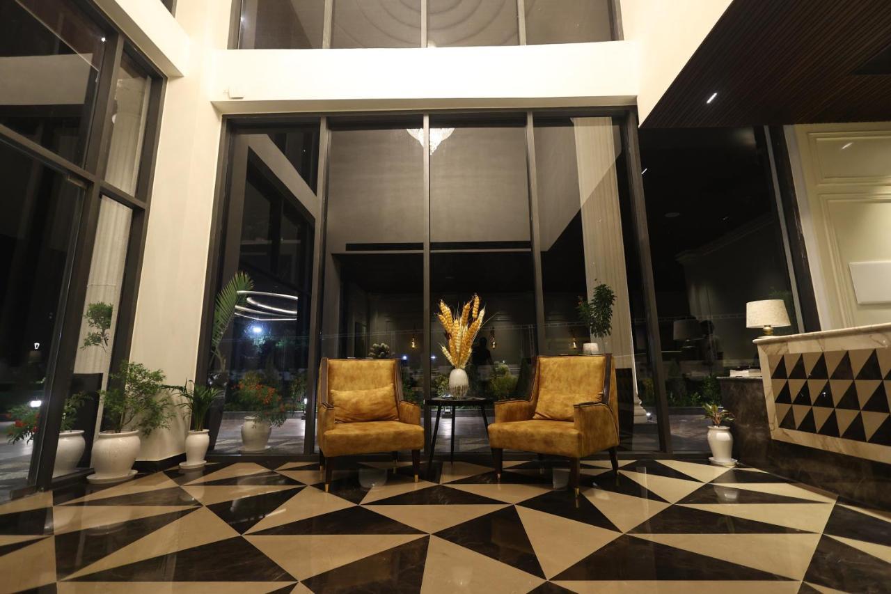 The Ramayana Hotel, 4*