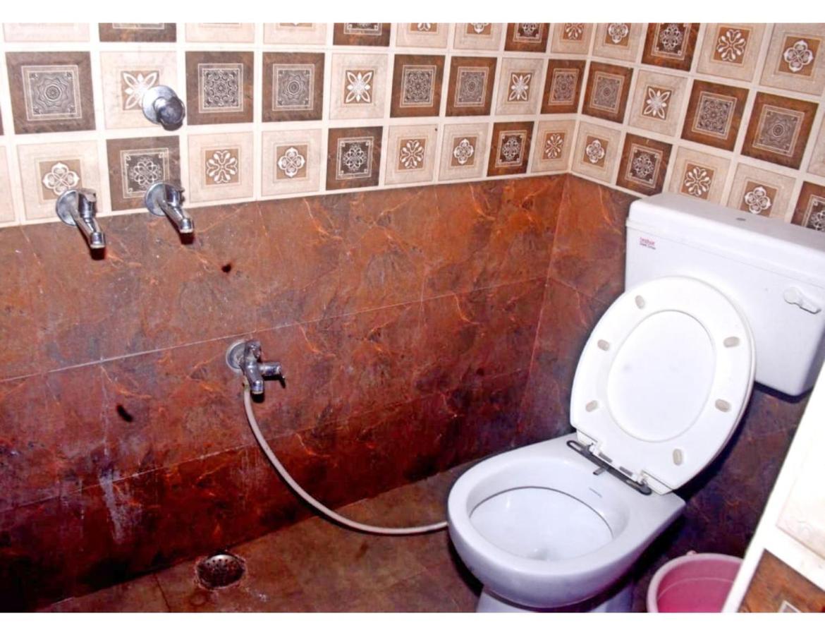 Shri Siddhi Vinayak Guest House, Homestay Ayodhya