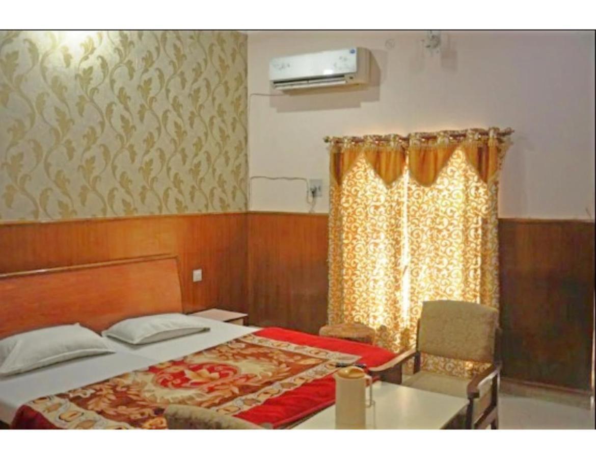Homestay Shri Ram Hotel,ayodhya Ayodhya