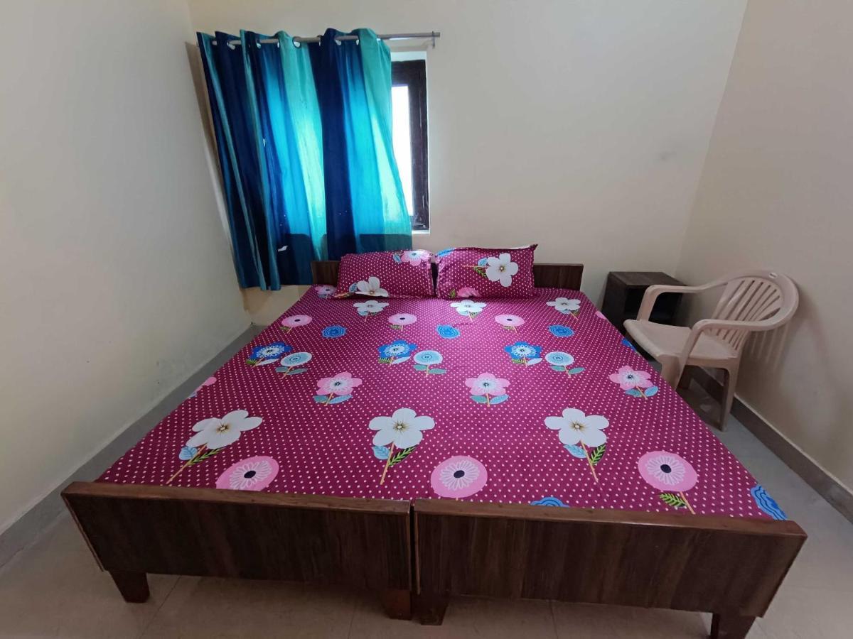 Apartment Oyo Chaa Bhaiya Homestay