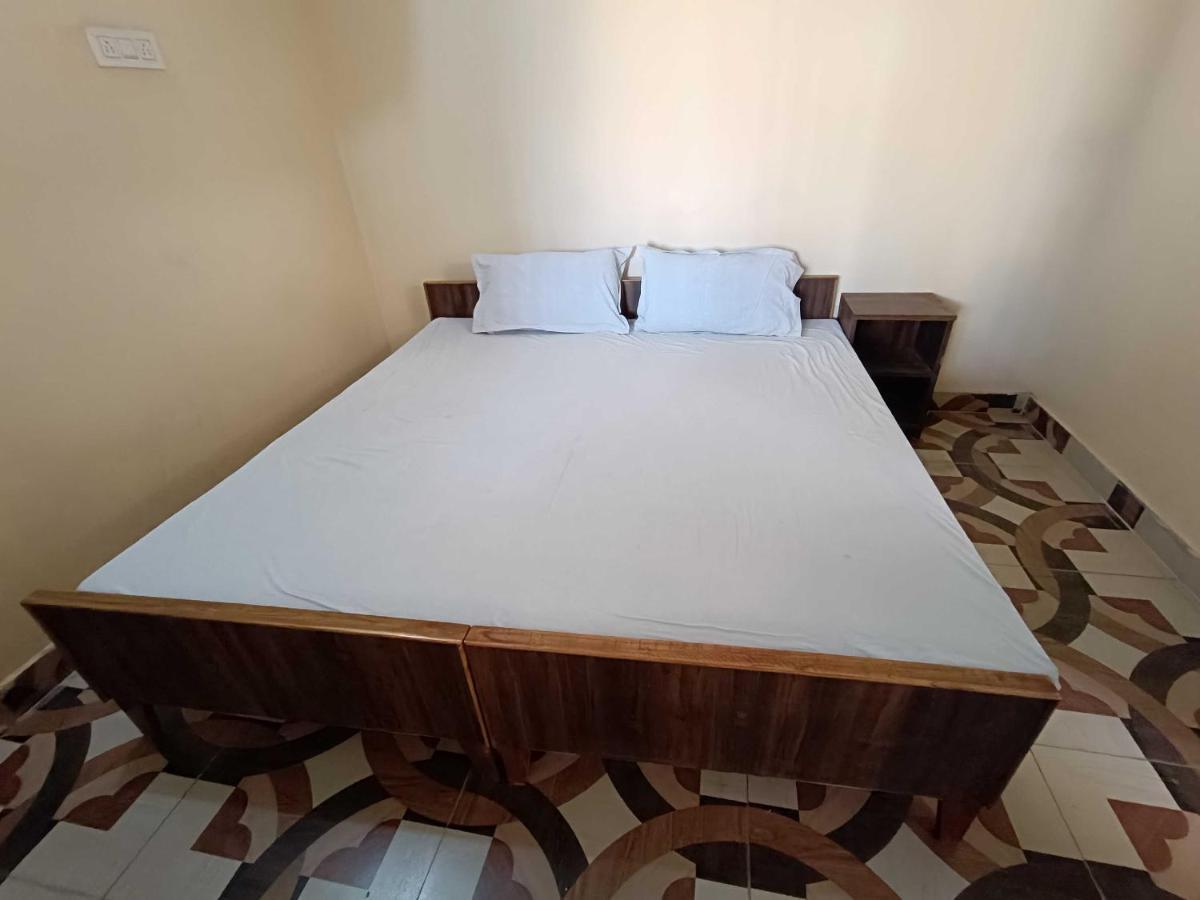 Oyo Chaa Bhaiya Homestay Apartment Ayodhya