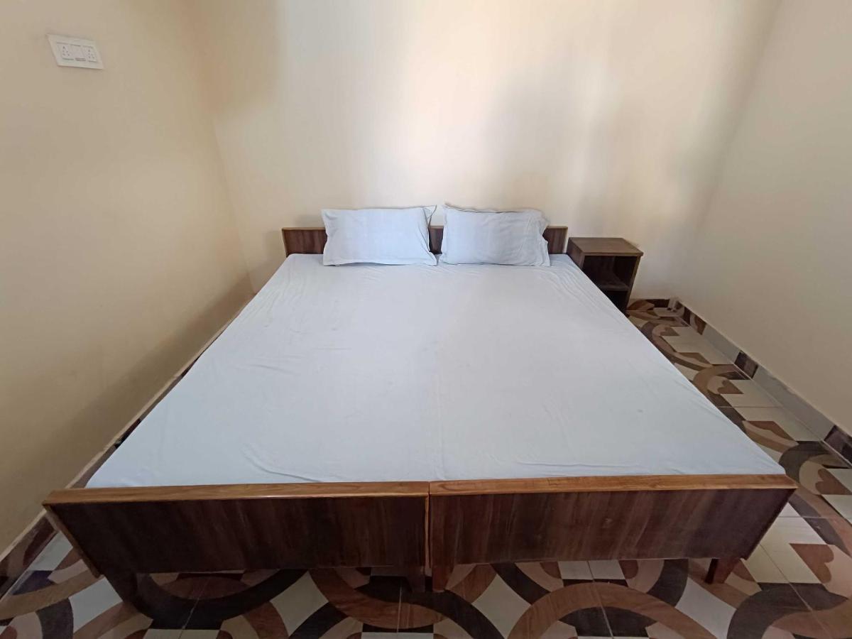 Oyo Chaa Bhaiya Homestay * Ayodhya