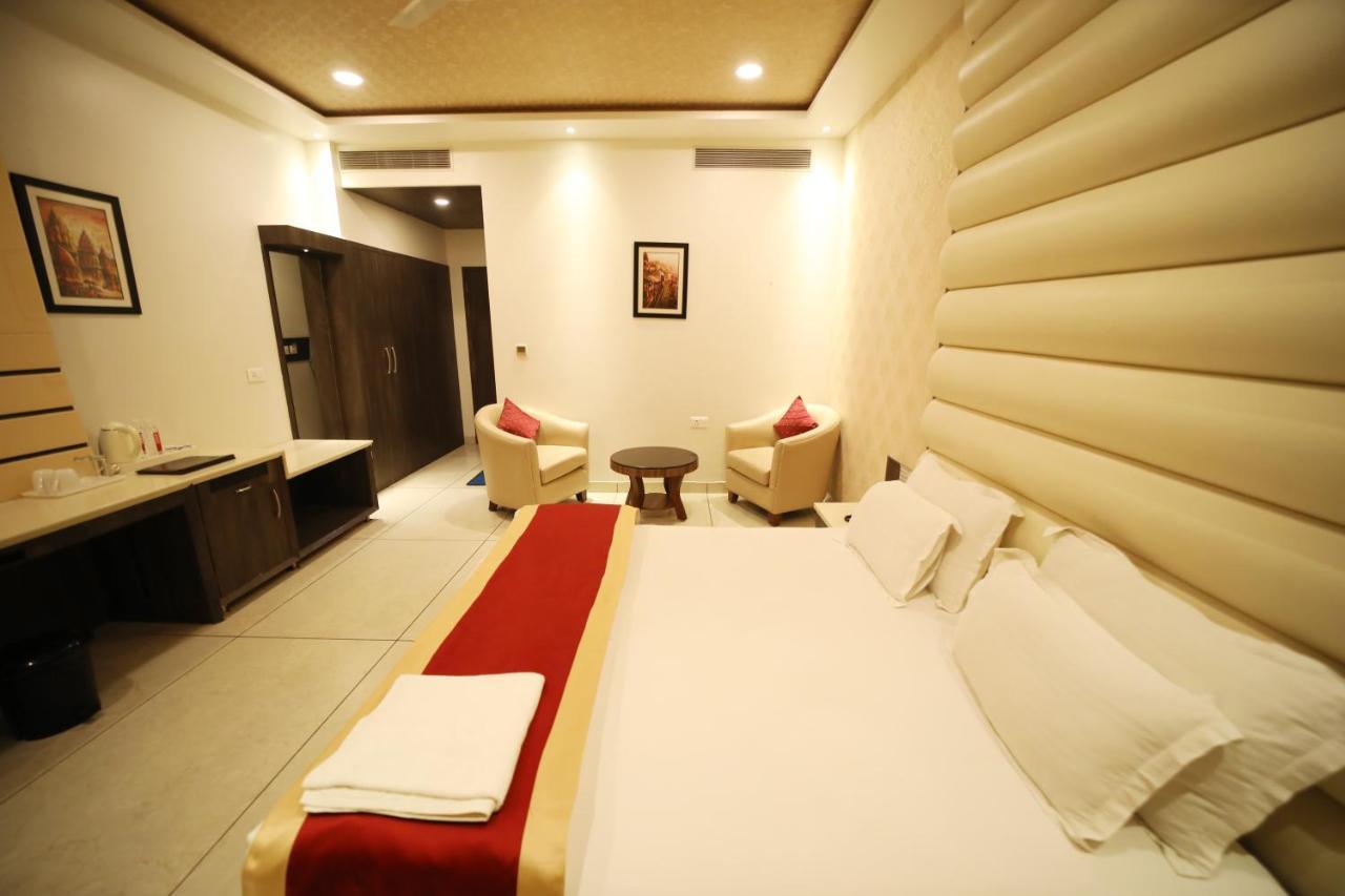Panchsheel Hotel
