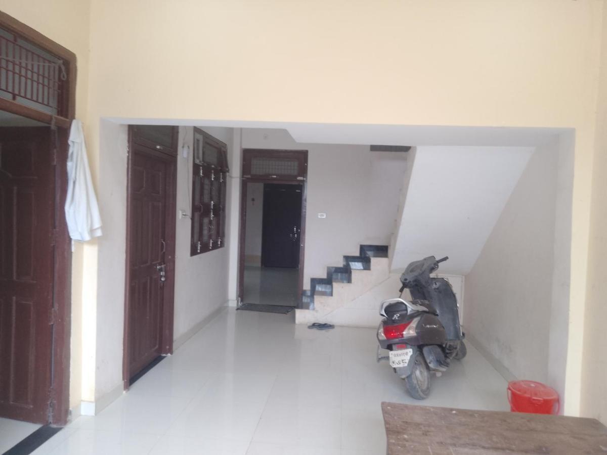 Balaji Holiday home Ayodhya