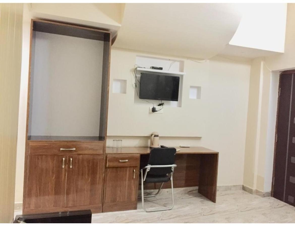 Beena Residency, Ayodhya