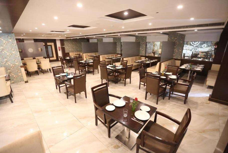 Hotel Krishna Palace 3*