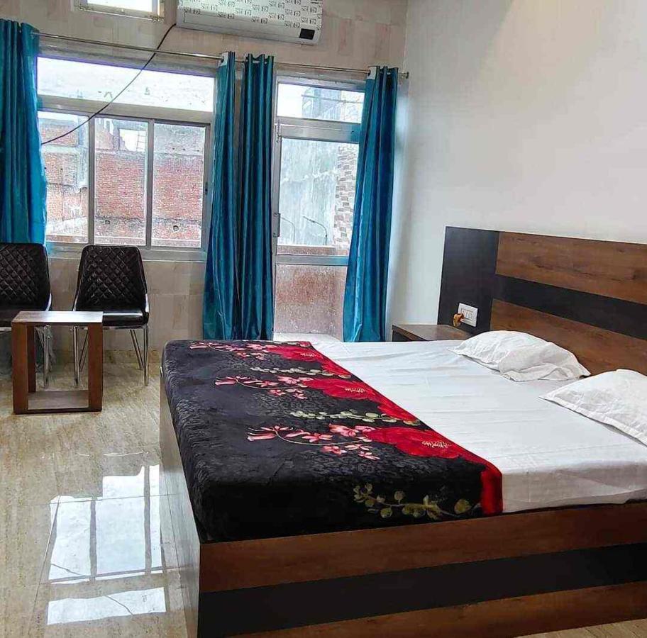 The Nirmala Palace Hotel Ayodhya