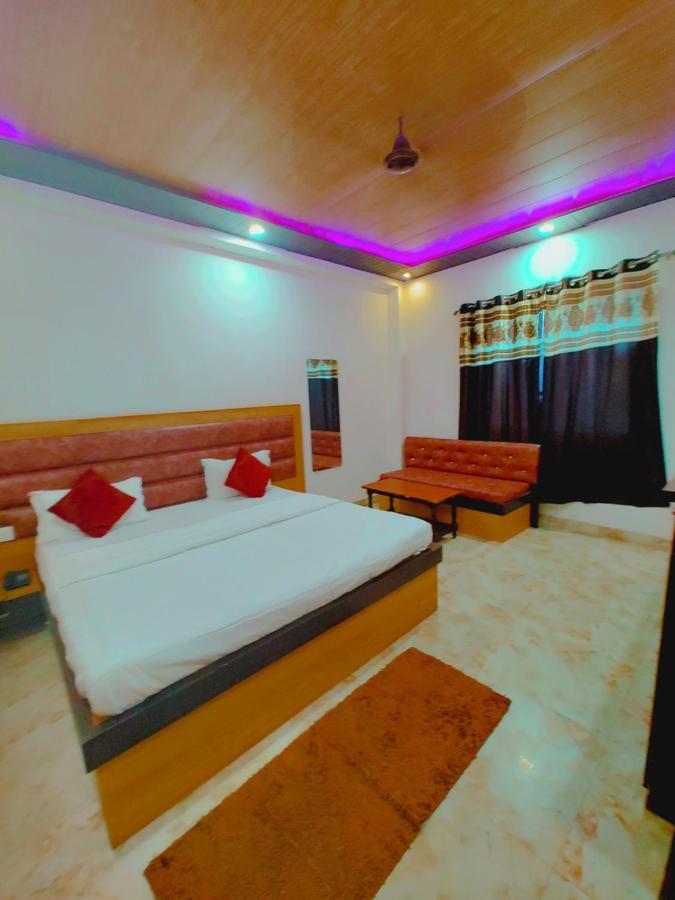 Hotel Elegance And Banquet 3*