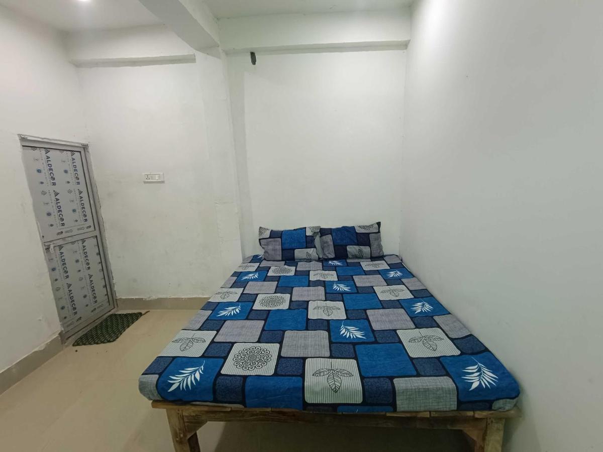 Apartment Oyo R.k Palace *