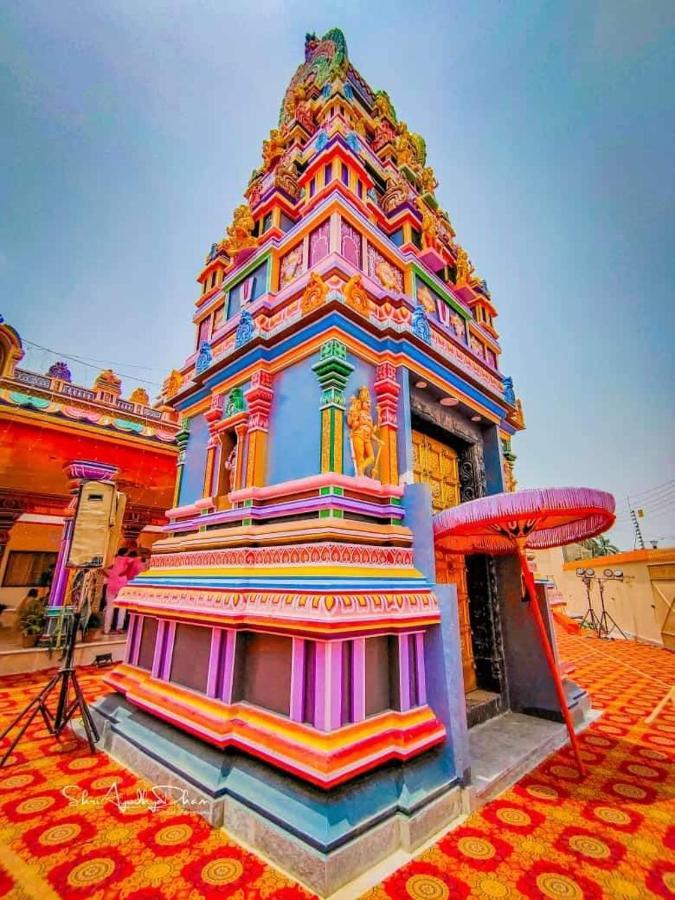 Shri Ramlala Sadan Devsthanam Guest house Ayodhya