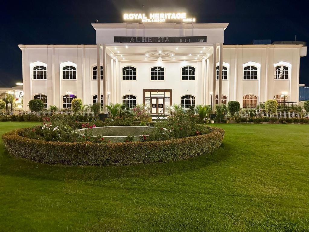Resort Royal Heritage & Ayodhya