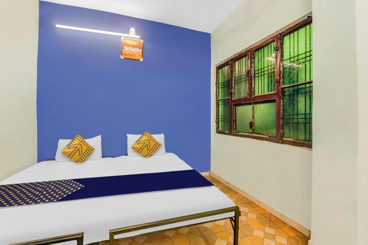 Hotel Spot On 81122 Saket Honest Ayodhya