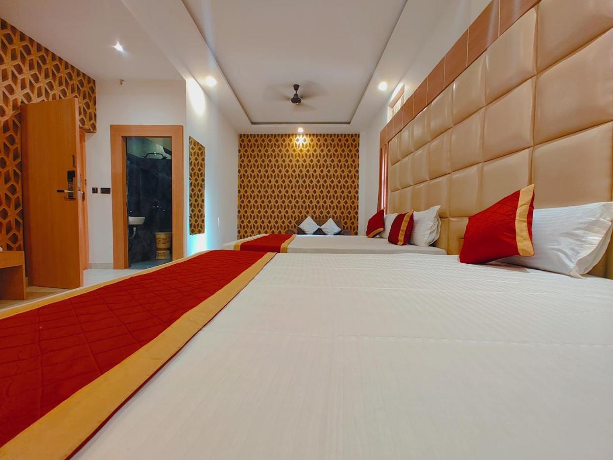 Avadh Sunshine Palace And Hotel