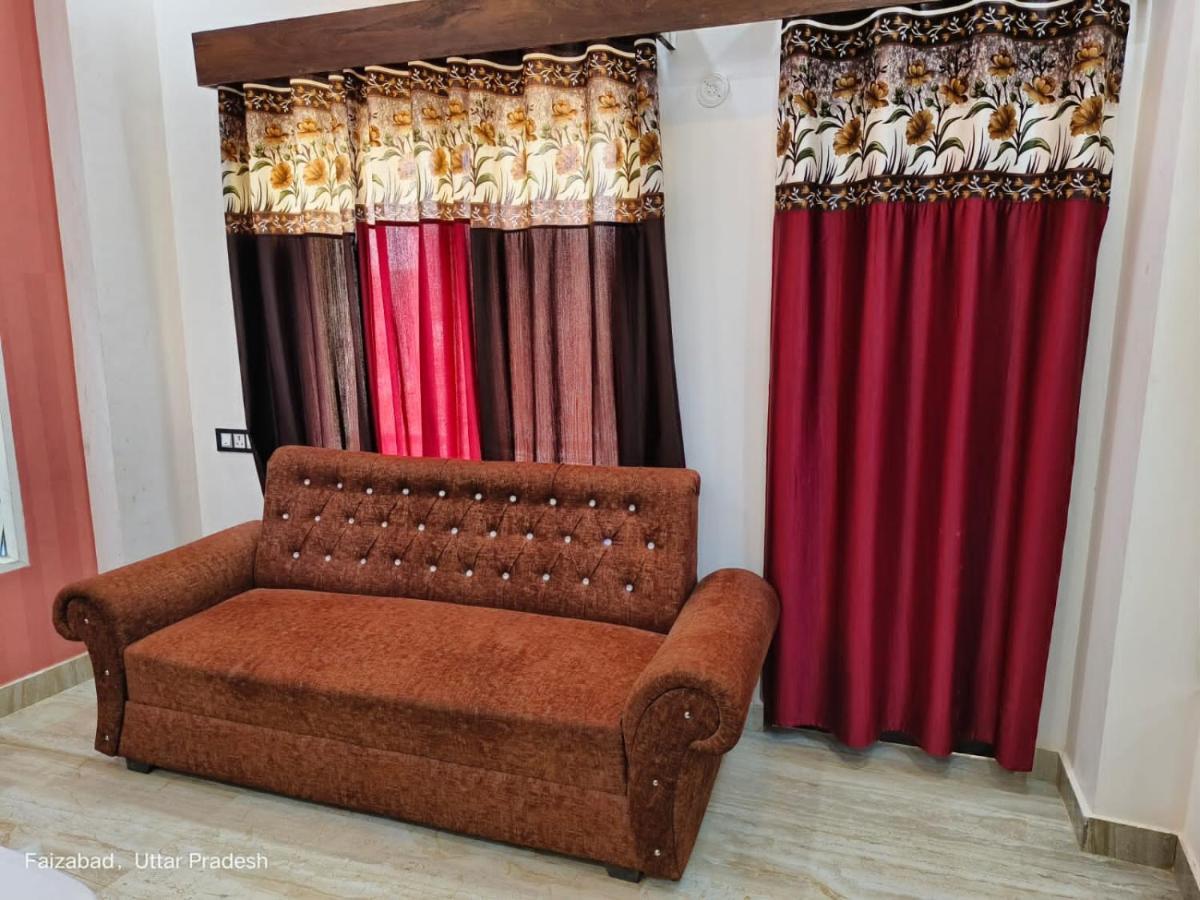 Swastika Homestay *