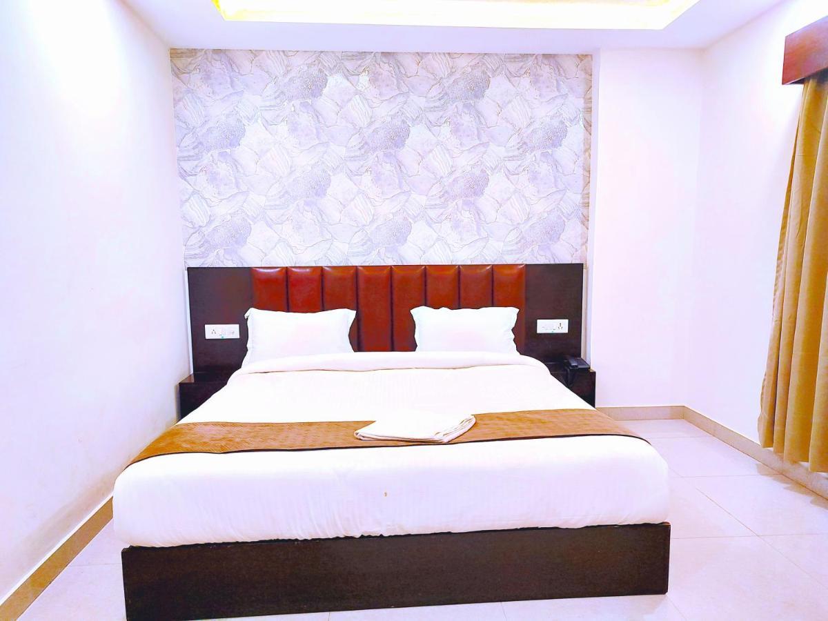 Hotel Neelkanth