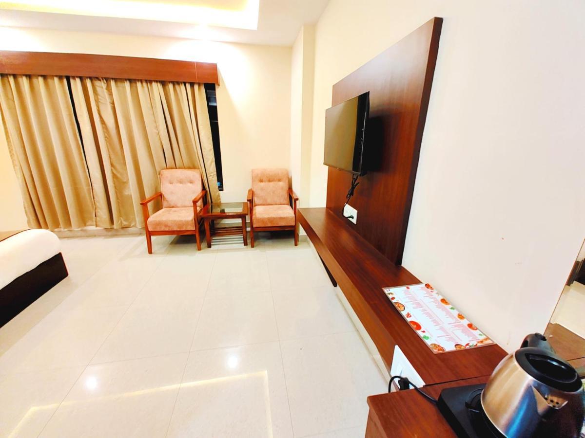 Hotel Neelkanth *